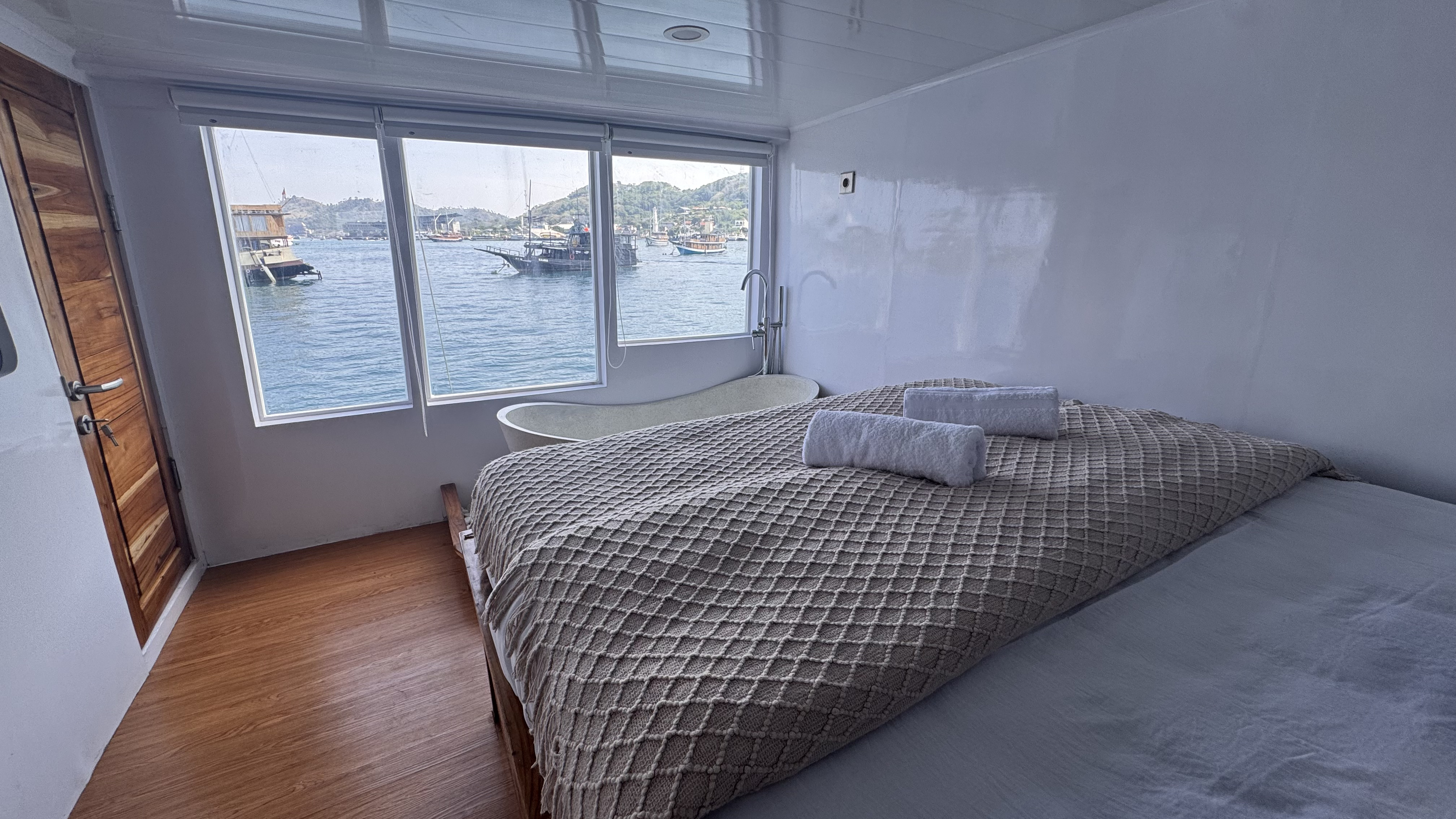 ZADA ZEN - Royal Cabin
