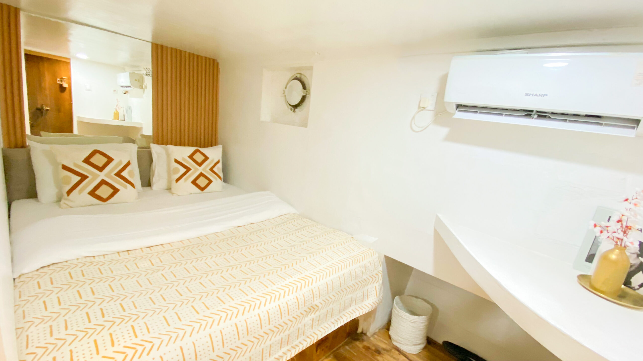 ZADA NARA - Deluxe Cabin (Weekday)